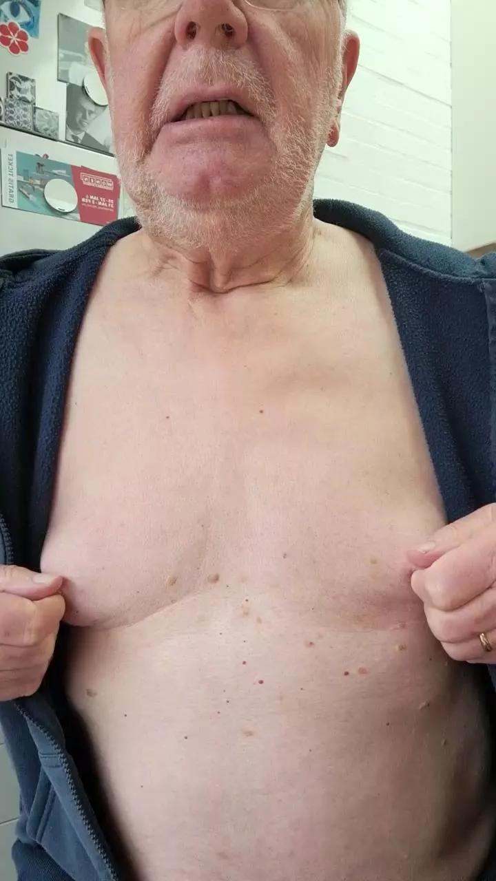 robert42 on Cam4 