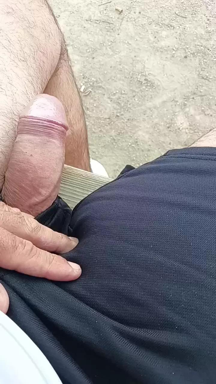 Roger9229 on Cam4 
