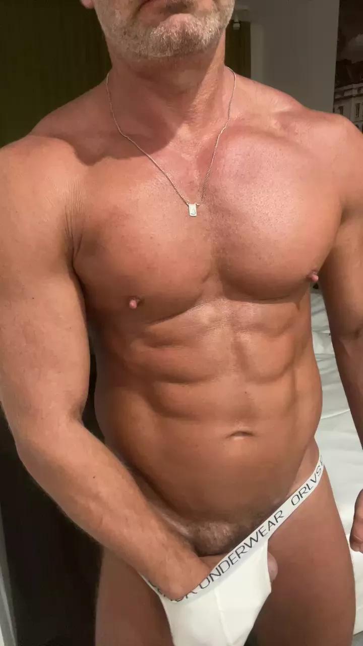 rubitoxxx3 on Cam4 