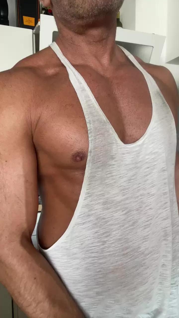 rubitoxxx3 on Cam4 