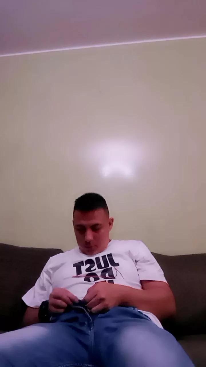 Sergio201829 on Cam4 