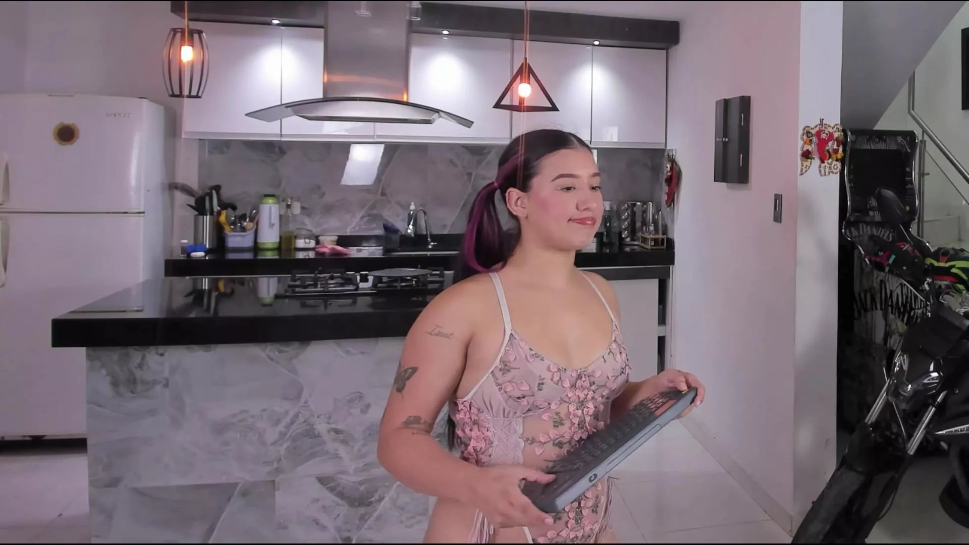 Offline sexy_hot_girls5 on Cam4