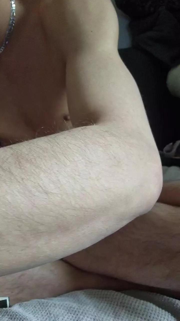 SexySayajin on Cam4 