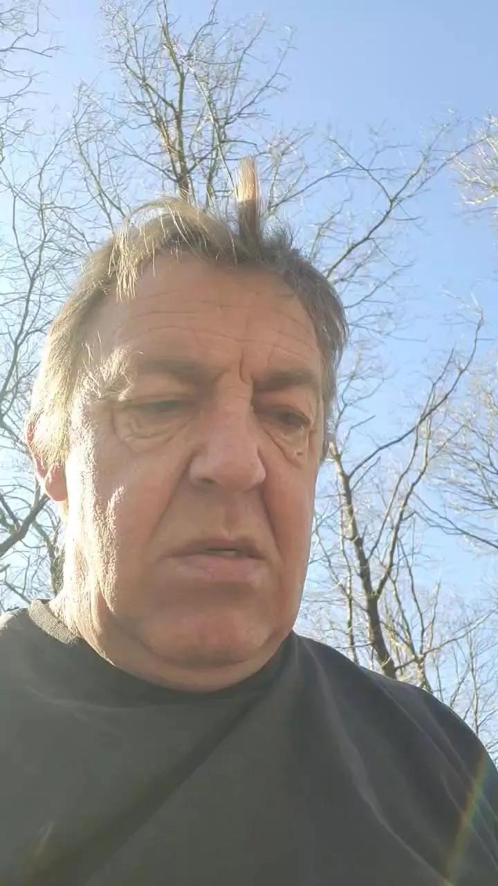 slaven19 on Cam4 