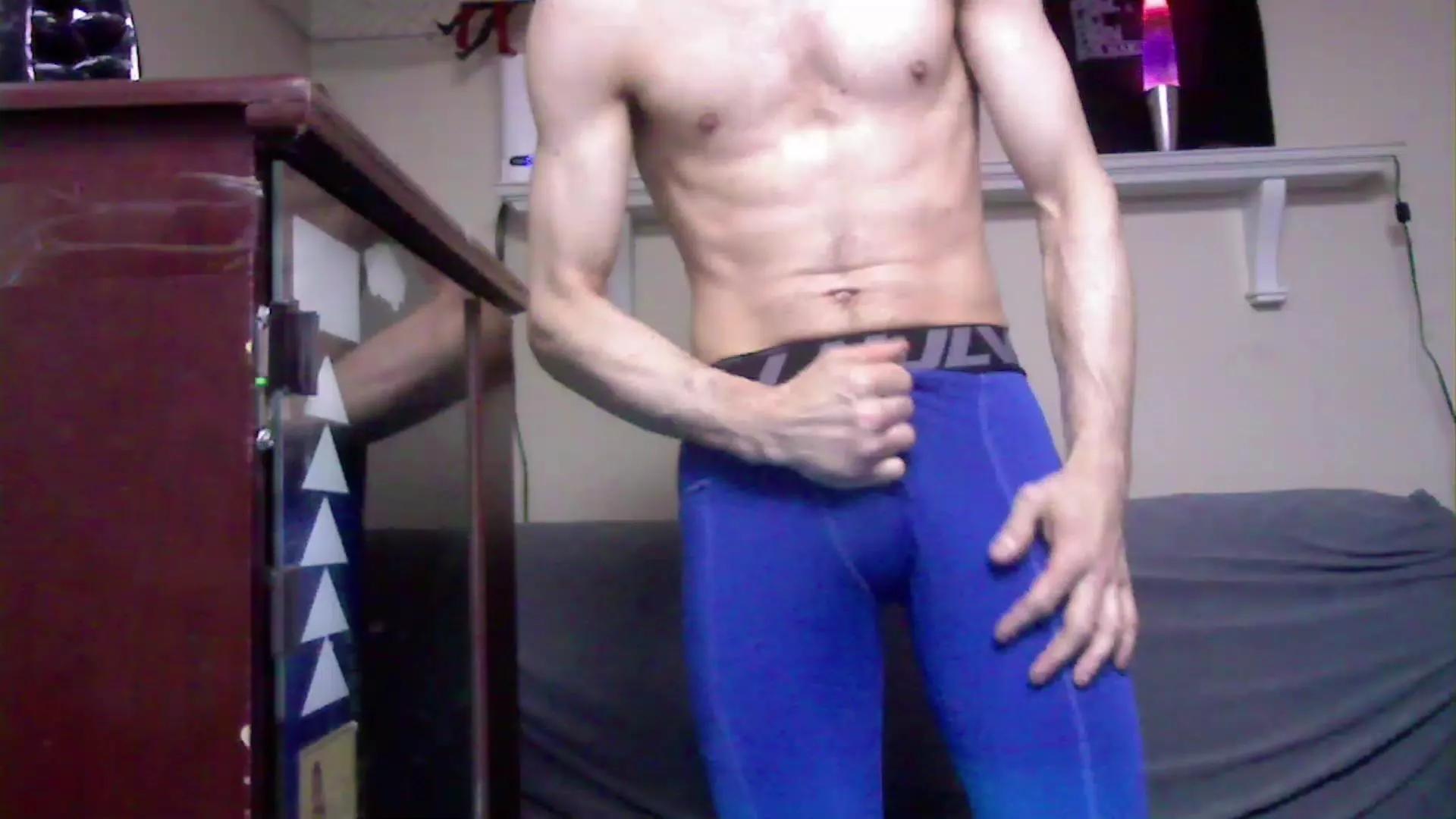 Slendt94 on Cam4 