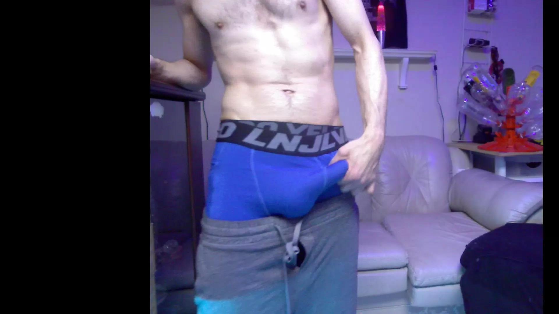 Slendt94 on Cam4 