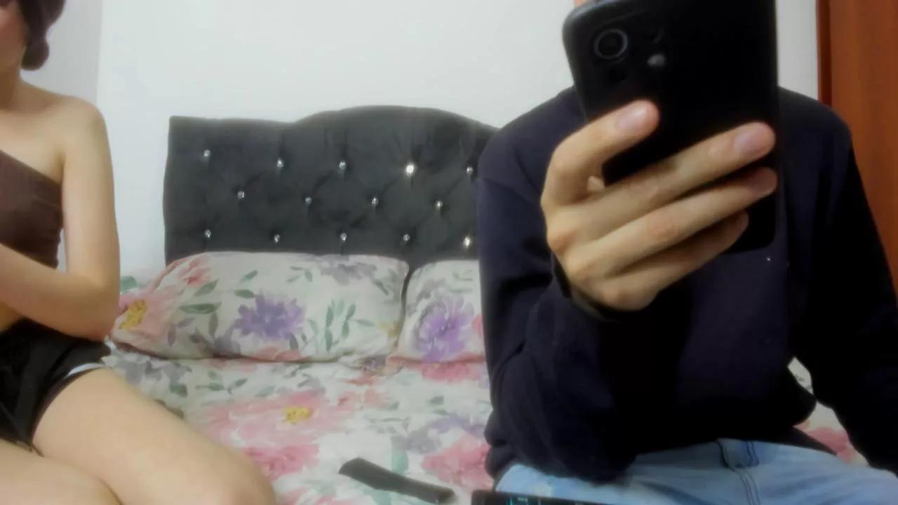 Sofi_Andres69 on Cam4 
