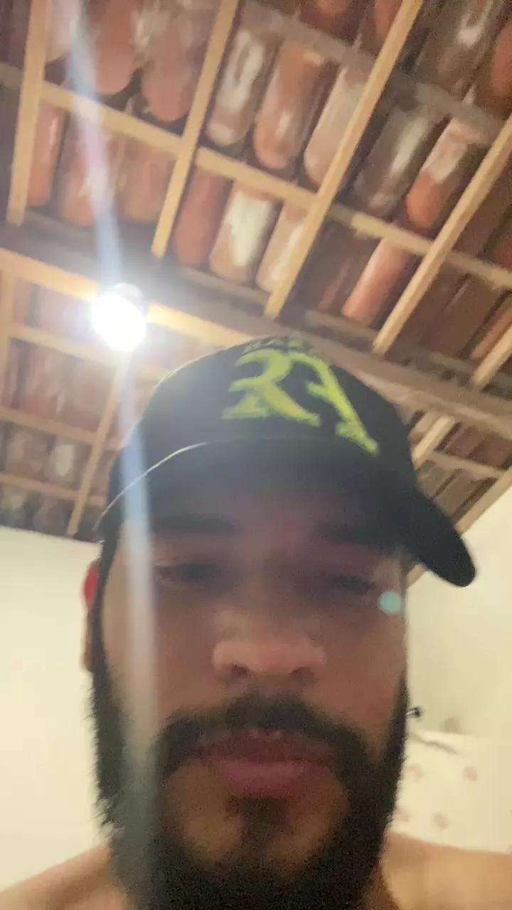 Spiderfindom on Cam4 