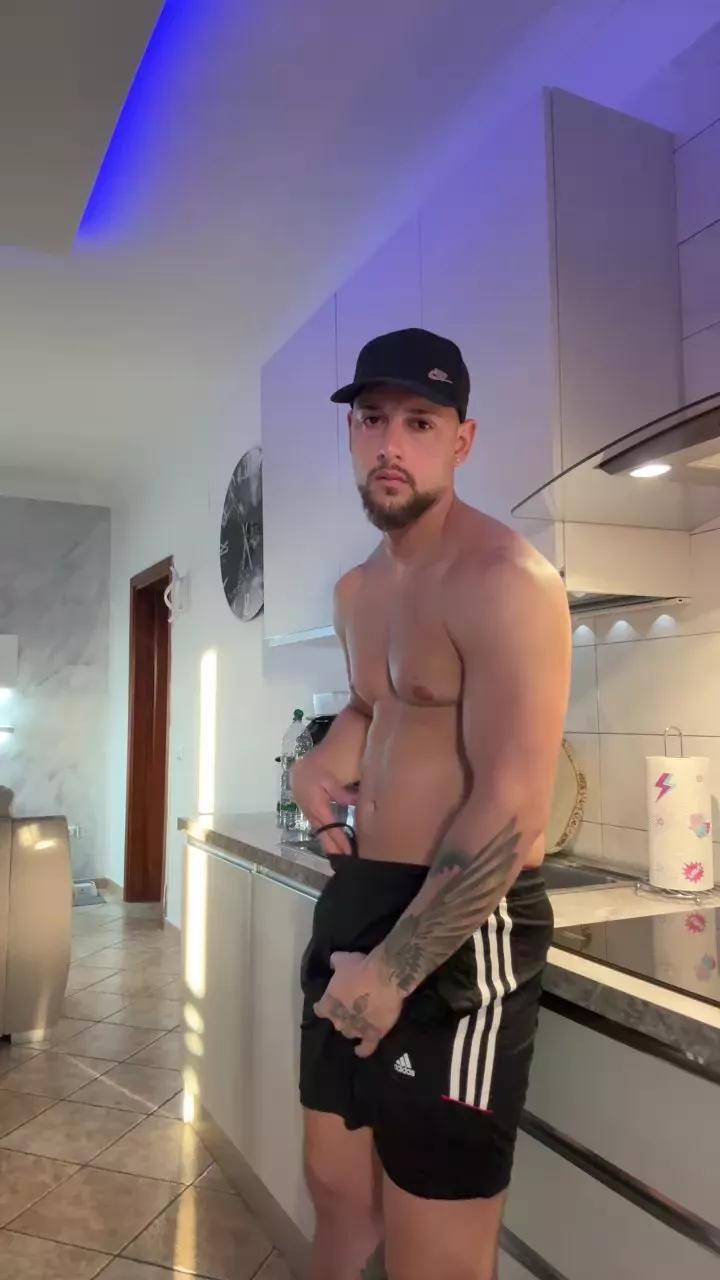 stallonenapoli2 on Cam4 