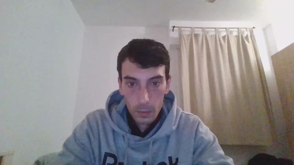stud125 on Cam4 