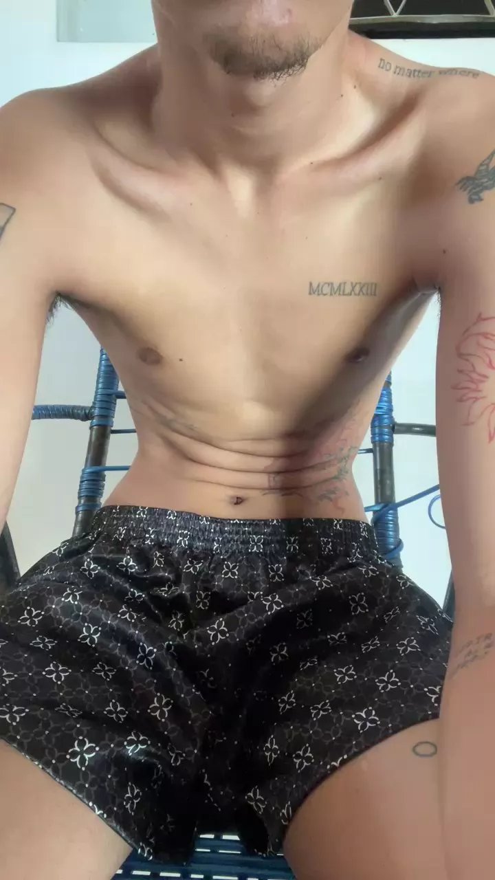 Offline sugarbaby76 on Cam4