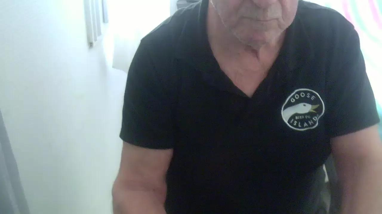 Suisavous on Cam4 