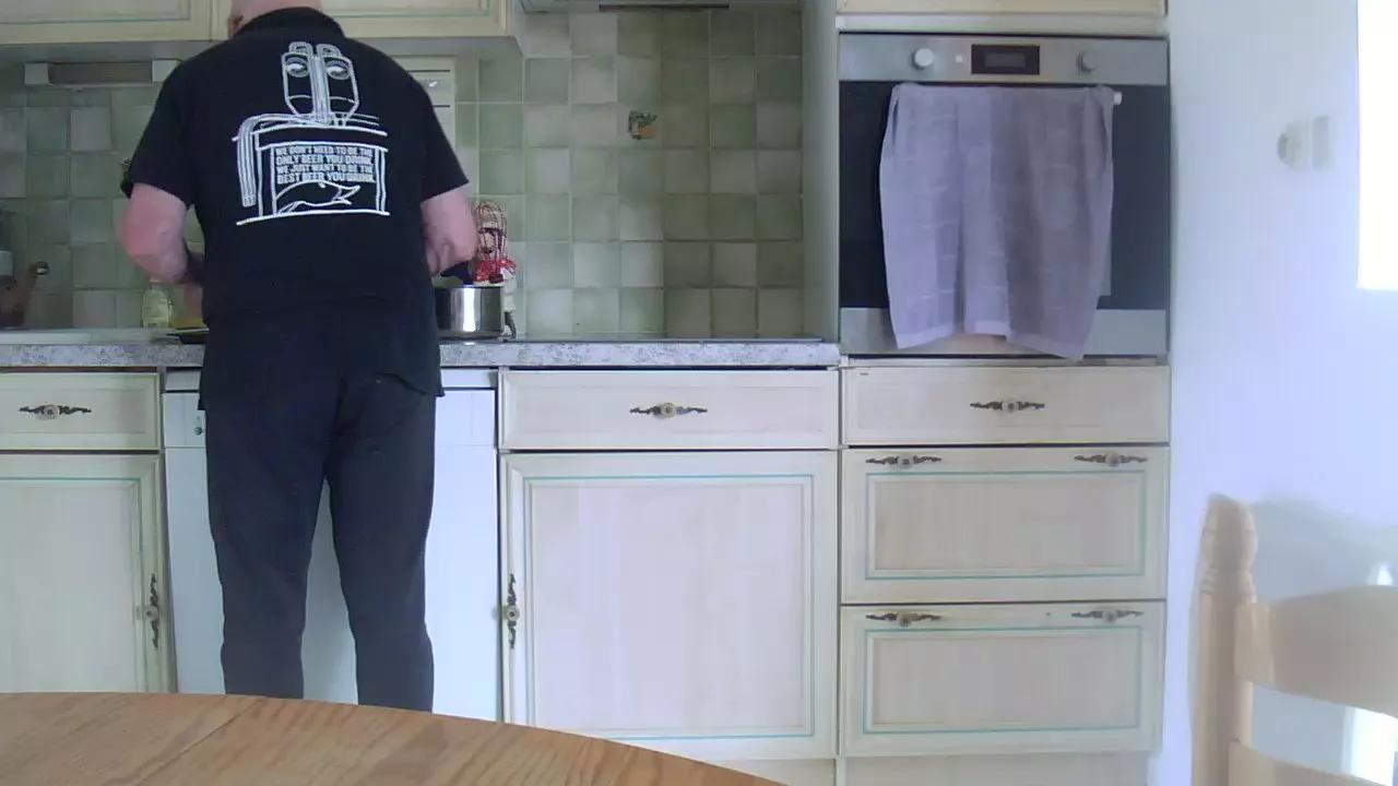 Suisavous on Cam4 