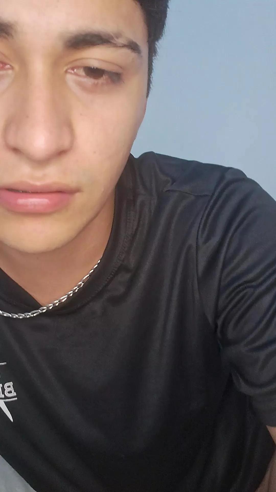 Tavinh067 on Cam4 