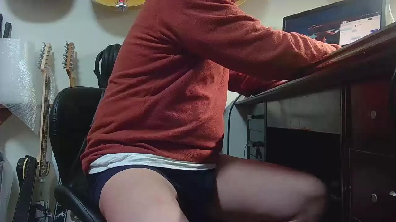 tintinman321 on Cam4 
