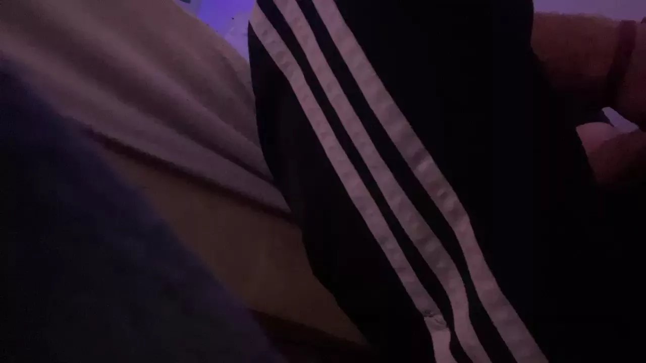 Offline tobi332 on Cam4