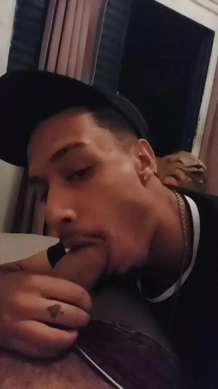 tzprado2dk on Cam4 