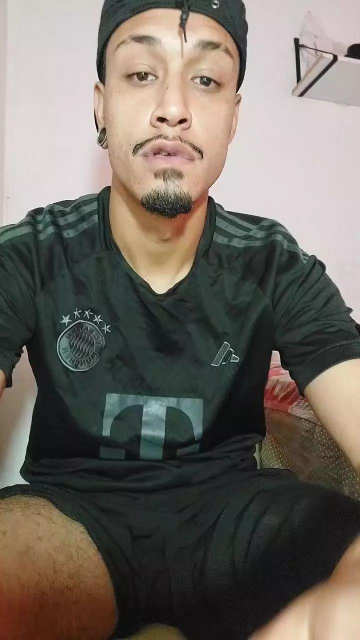 tzprado2dk on Cam4 