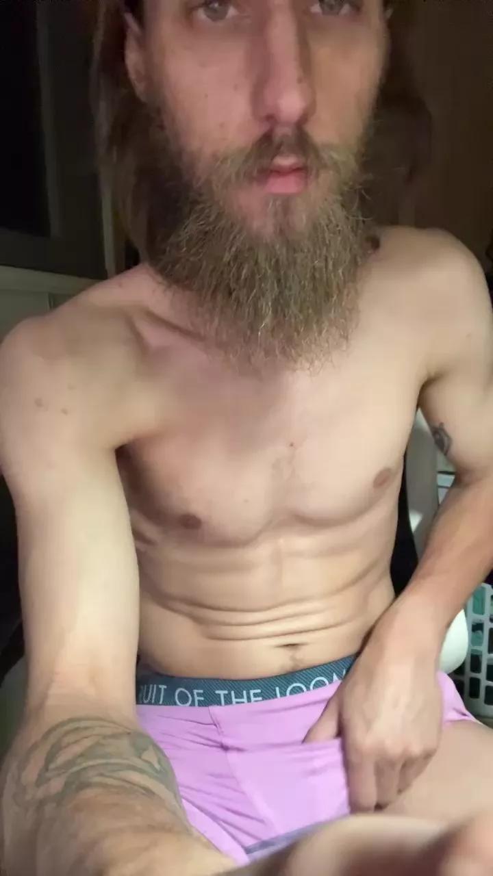 Vance_Bear on Cam4 