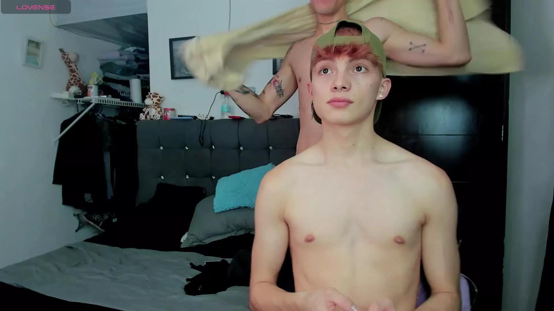 venezuelanguys on Cam4 