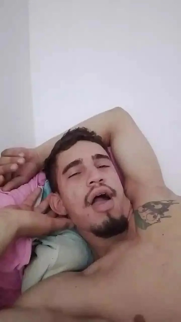 Freechat victor62Go on Cam4