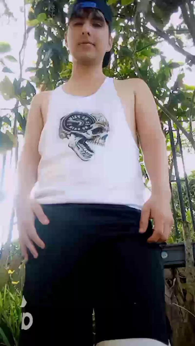 wildwolfhot on Cam4 