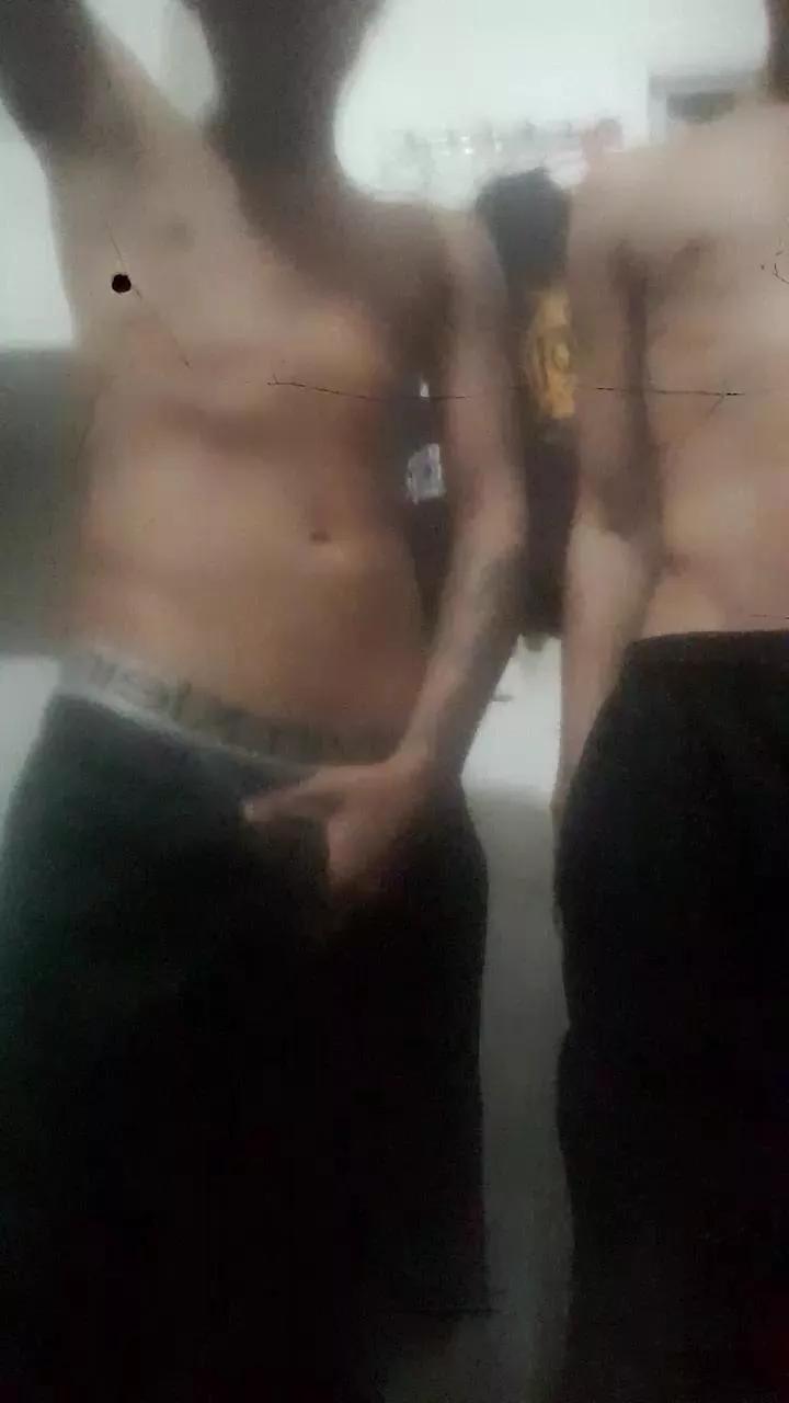xleo777 on Cam4 