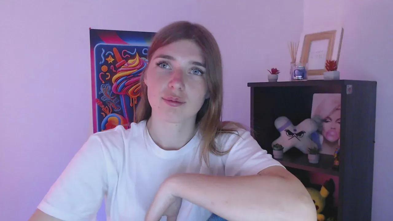YourHappines_ on Cam4 