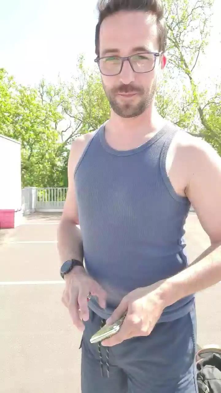zimbafree on Cam4 