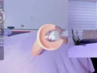 abigail-girl on CamSoda 