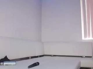 adafontaine18 on CamSoda 