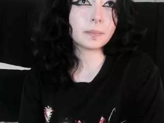 adeelinee on CamSoda 