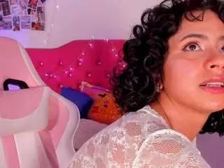 adriannyp on CamSoda 