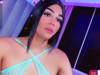 aiisha-rose on CamSoda 