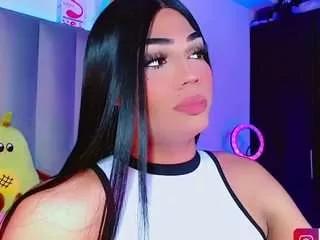 aiisha-rose on CamSoda 