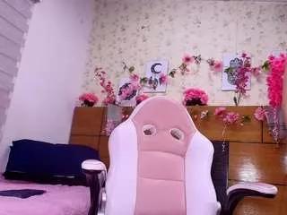 aisha-a on CamSoda 
