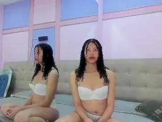 Offline aisha-noir on CamSoda