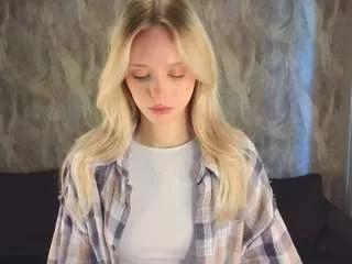aislycunard on CamSoda 