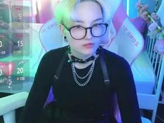 akemisora on CamSoda 