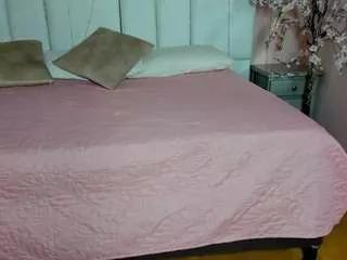 alahia-am on CamSoda 