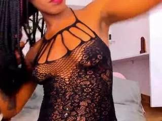 alejandra-dunn on CamSoda 