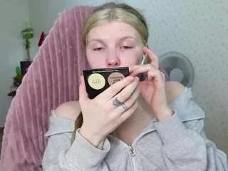 aleksakeller on CamSoda 