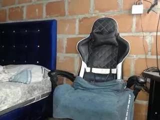 alex-2-9114 on CamSoda 