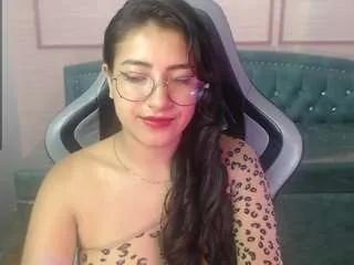 Freechat alexa-romero-t on CamSoda