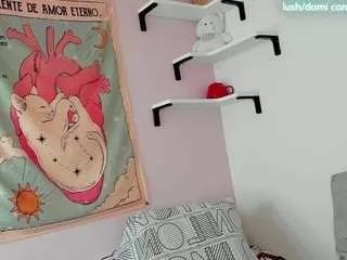 alice-halle on CamSoda 