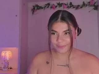 alicethunder on CamSoda 