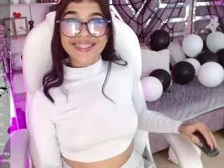 Offline alicewalker-11 on CamSoda