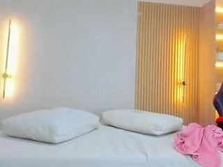 Offline alika-voss on CamSoda