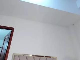 alisafox on CamSoda 