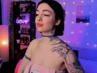 alliemagic on CamSoda 